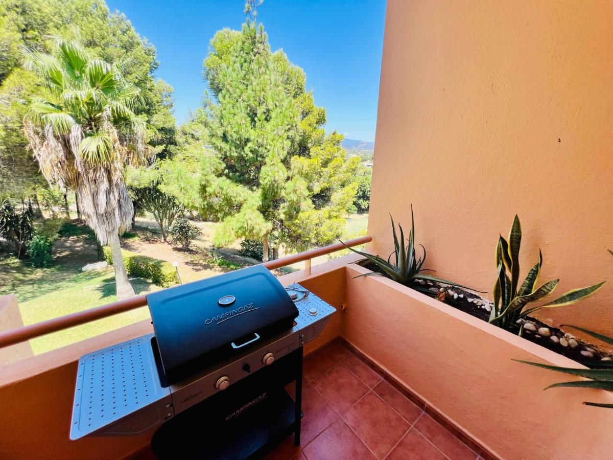 Aloha House With Bbq Near The Beach In Estepona Lägenhet Exteriör bild